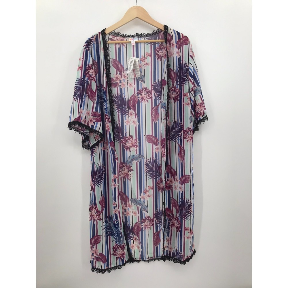 NWT Chloe kikomo overlay with black lace trim size Small
